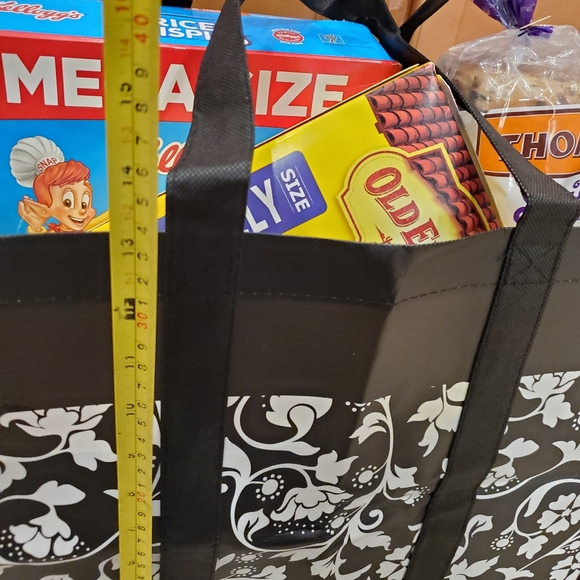 HUGE Tote Bag in Blue & White NWT - Picture 5 of 8